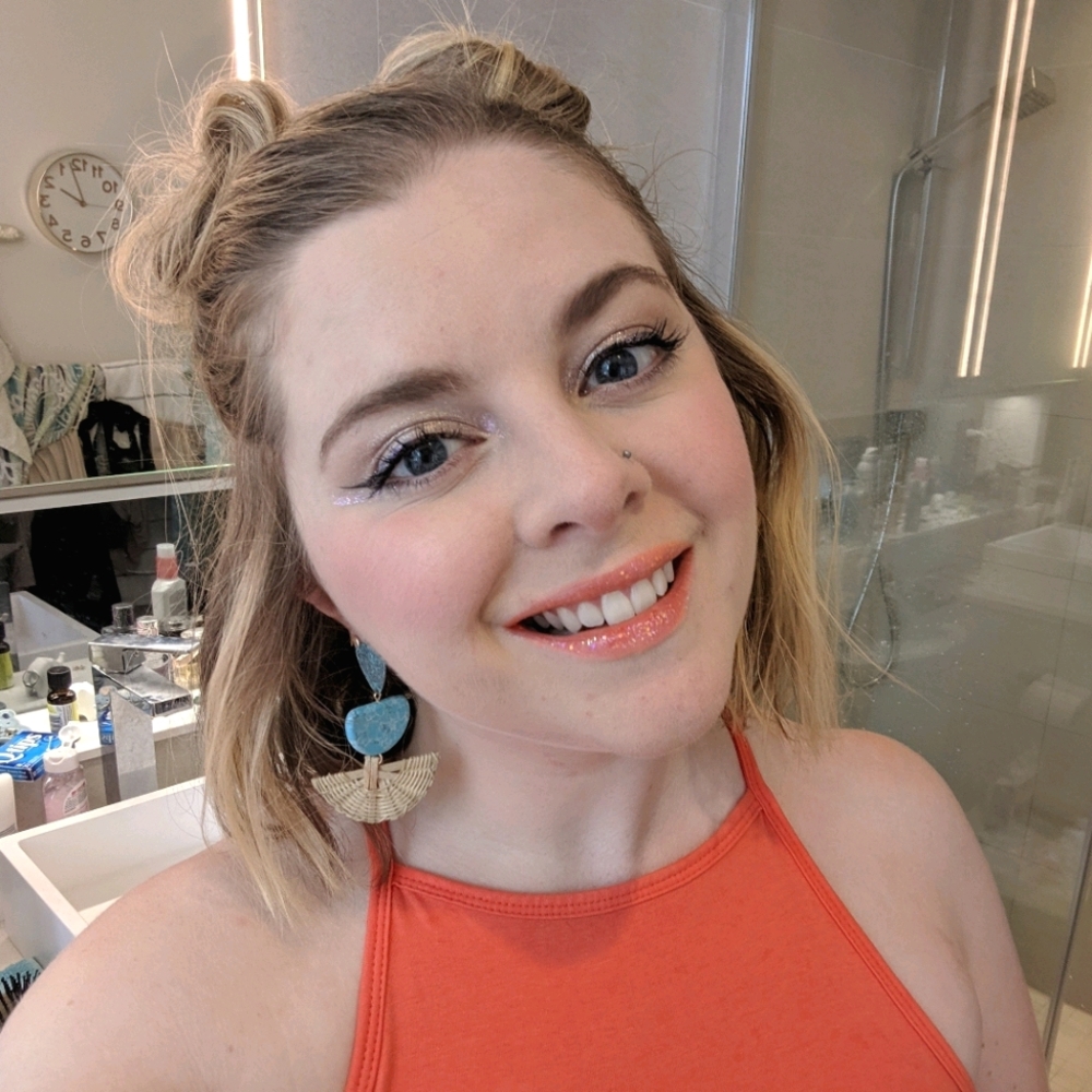 Meet your Posher, Sarah